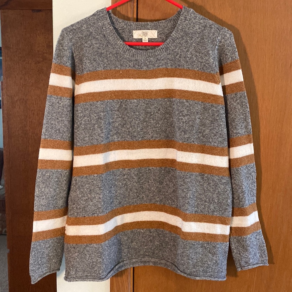 Pinque Sweater